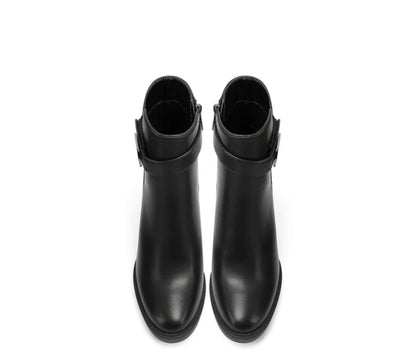 stivaletto da donna Queen Helena nero con tacco e fibbia.