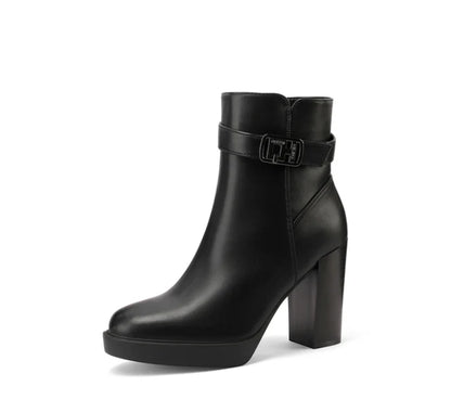 stivaletto da donna Queen Helena nero con tacco e fibbia.