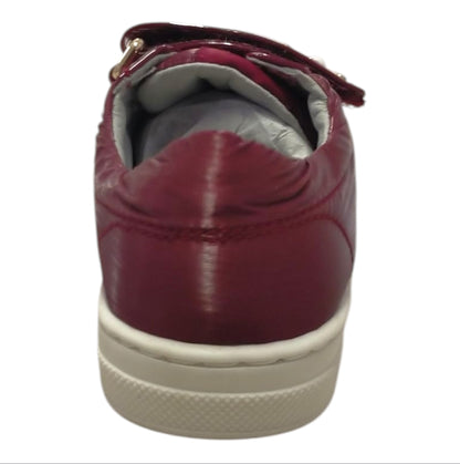 sneaker Liu Jo Alicia in vernice bordeaux.
