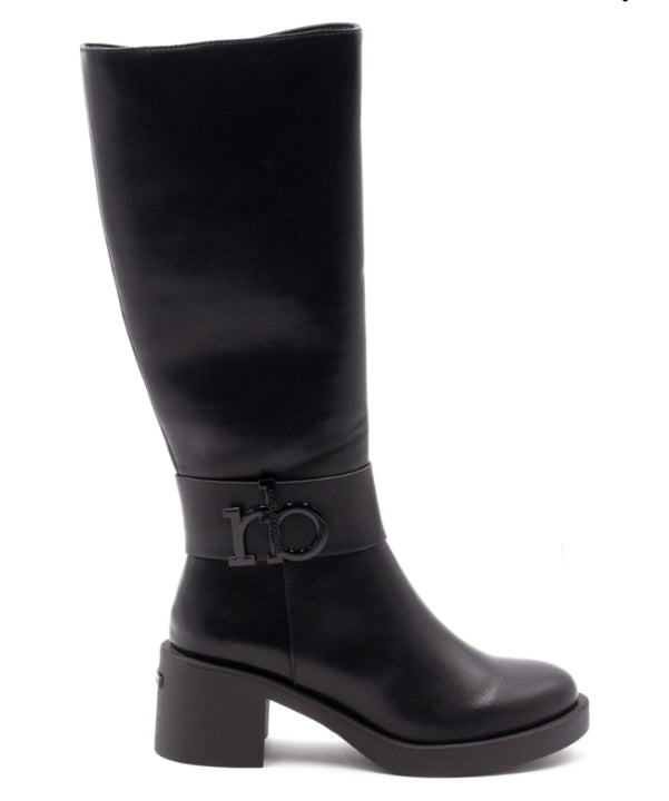 stivale Roccobarocco in poliuretano nero, con suola in gomma antiscivolo e tacco largo.