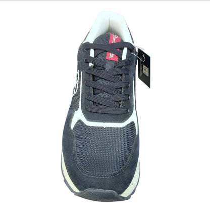 Scarpa bassa RENATO BALESTRA in pelle scamosciata e mesh blu scuro con logo monogramma "RB" bianco e un accento rosso sul tallone.