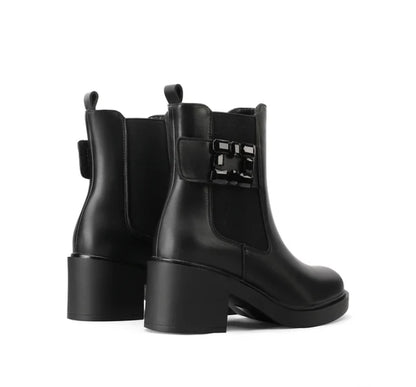 stivaletto donna con tacco Queen Helena in ecopelle nera.