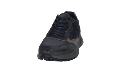 sneaker da uomo IMAC in pelle scamosciata blu e tessuto tecnico grigio scuro.